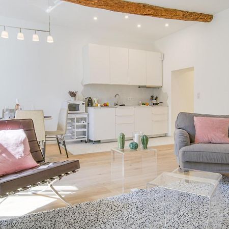 St Jobis - Charmant Appartement, Moderne Et Refait A Neuf, Vieux-Niza Exterior foto