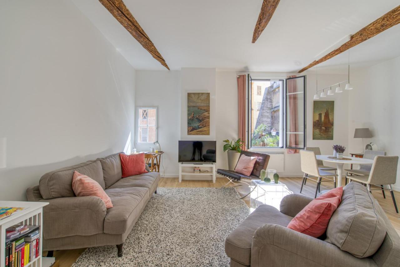 St Jobis - Charmant Appartement, Moderne Et Refait A Neuf, Vieux-Niza Exterior foto