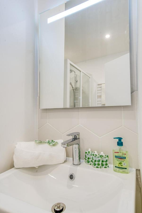 St Jobis - Charmant Appartement, Moderne Et Refait A Neuf, Vieux-Niza Exterior foto